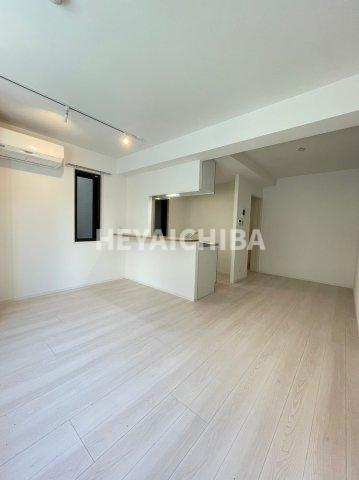 ASAKUSA ONEの居間・リビング