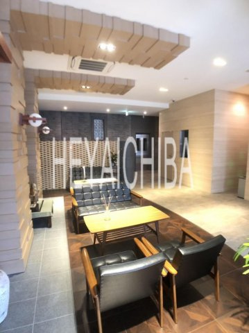 フォンターナ入谷のロビー