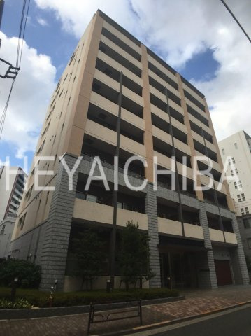 フォンターナ入谷の外観