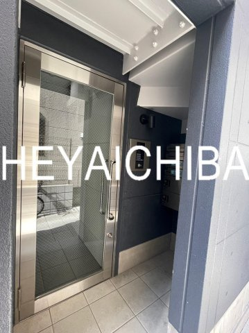 GRANQUAL浅草のエントランス