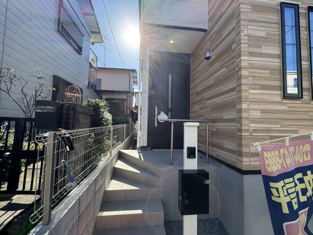 柏市篠籠田新築戸建（篠籠田３期）のエントランス|エントランス・玄関ポーチ