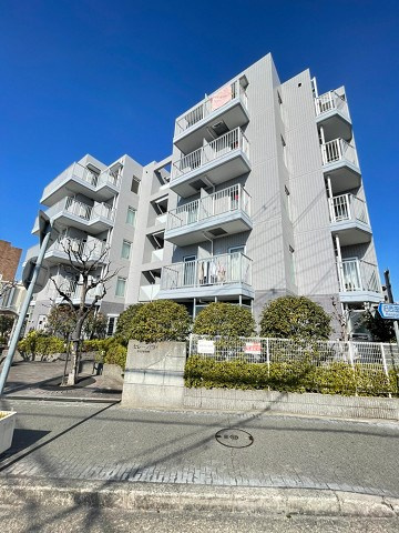 セレーノ門戸の外観