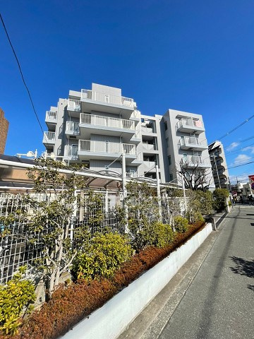 セレーノ門戸の外観