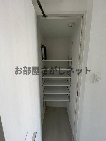 SAKURA AXIS NAKAITABASHI【おとり物件なし】#学生・社会人にオススメの収納|502号室参考写真です（PURE WHITE)