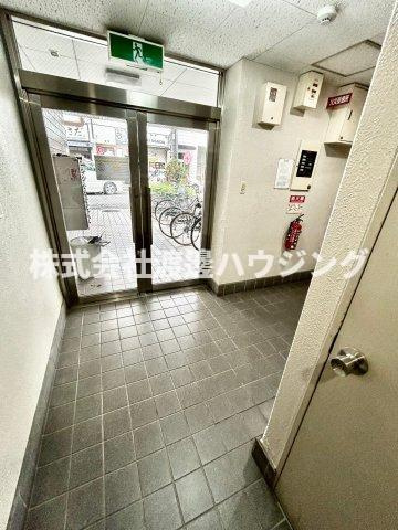 タカラマンションのエントランス