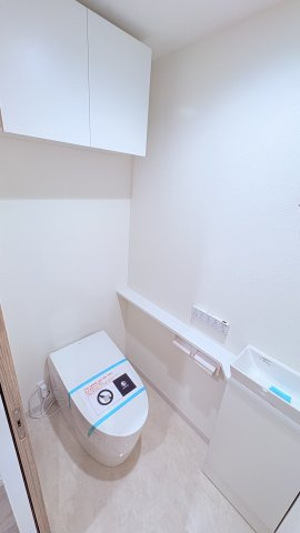 ★仲介手数料無料★グランドメゾン不動前（南東角住戸・吹き抜け・ロングポーチ付き　）のトイレ