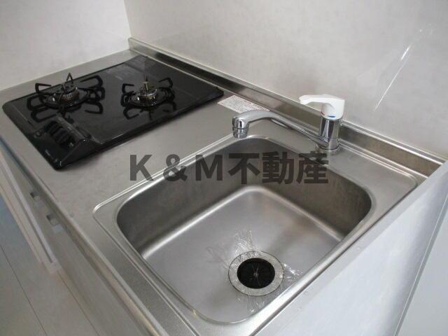 センチュリーオークＡ棟のキッチン|コンパクトなキッチンで掃除もラクラク