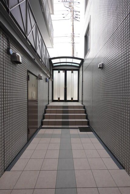 パークハイム吉祥寺のエントランス