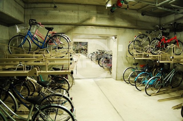 ローレルタワー難波　難波元町小学校区のその他共用部分|ローレルタワー難波　駐輪場