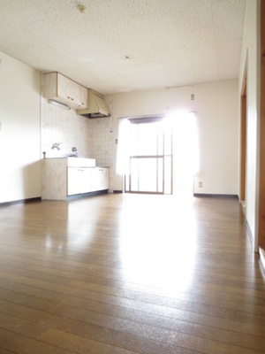 【居間・リビング】 | ラフレシア山崎