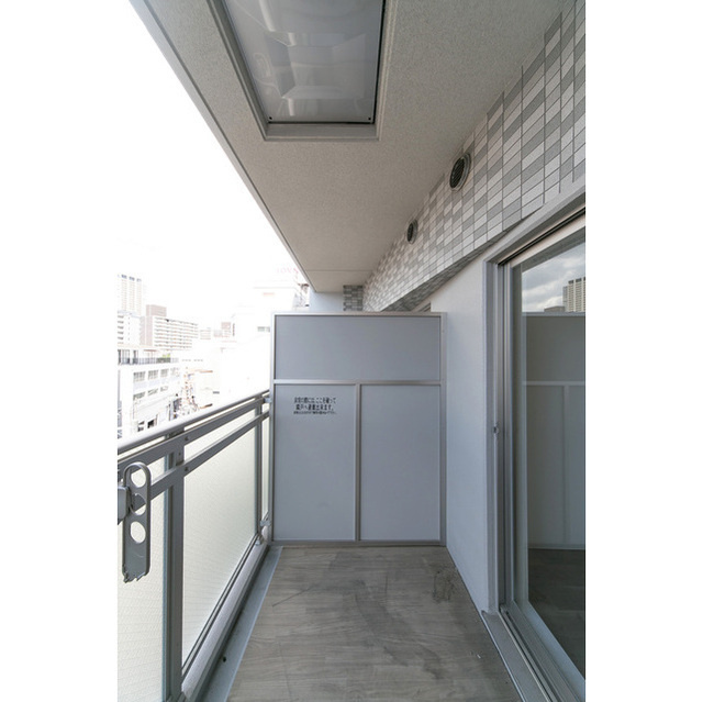 エスリード難波ザ・ゲートのバルコニー