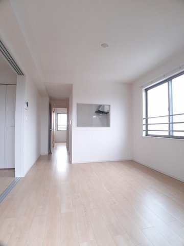 リヴェール土入　Ⅰの居間・リビング