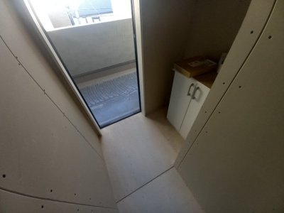 【玄関】 | Healing Grace 高槻高西町 B棟