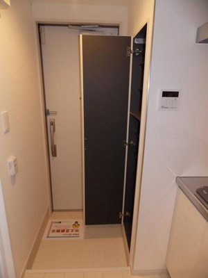 【玄関】 | リブリ・シャンテ | 別のお部屋の写真です。