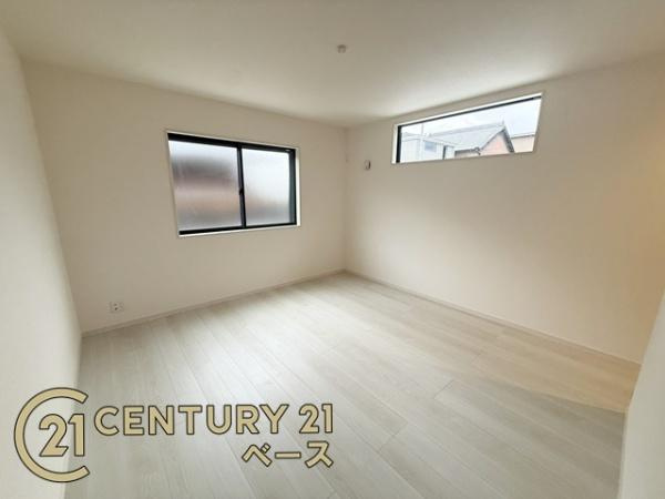 リーブルガーデン田原本町 １号棟 ／新築一戸建の洋室|■２面採光で明るい雰囲気の洋室です！