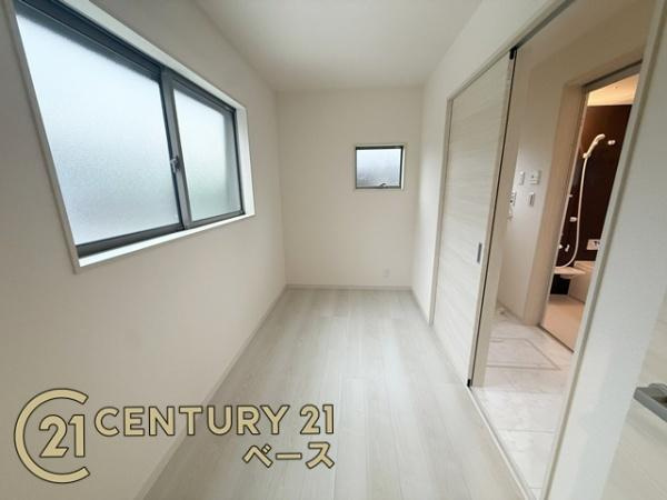 リーブルガーデン田原本町 ２号棟 ／新築一戸建の内観：施工例|■≪同仕様写真≫■日当たりのよいバルコニー！洗濯物もよく乾きます！■