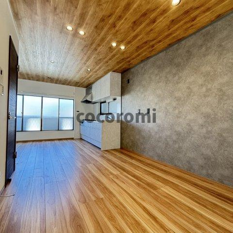 枚方市交北1丁目戸建ての居間・リビング