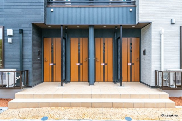 コンフォルト城山のエントランス