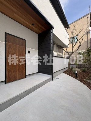 【その他】 | Casa・acero-カーサアチェロ- | B号室　玄関ドア