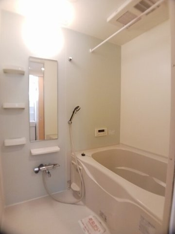 Ａｃｒｏ　ｐｏｌｉｓⅠの浴室