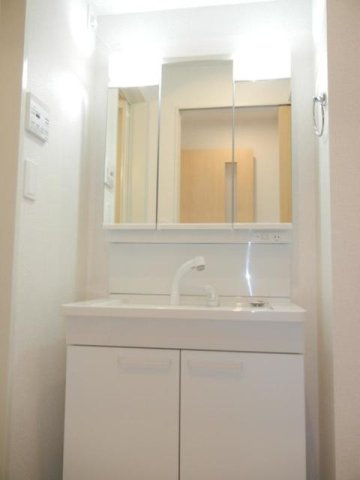 クレールⅢ　Ａの洗面所