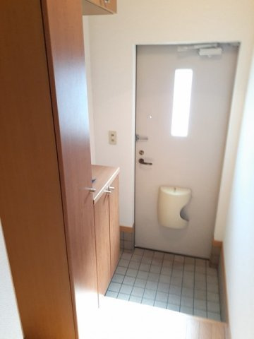 ル・ソレイユⅠの玄関