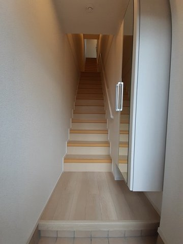 グランフォルム　Ａの玄関