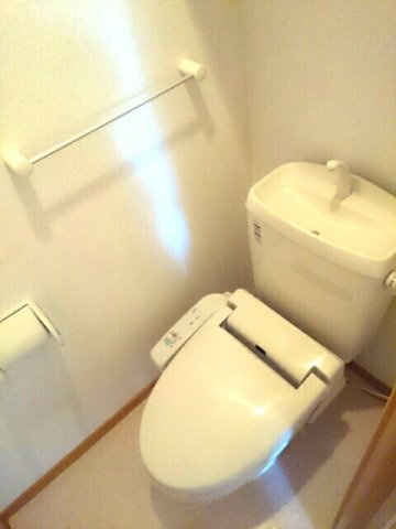 ラルジュ・メゾンＢのトイレ