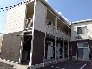 レオパレスボーリユトトロの外観