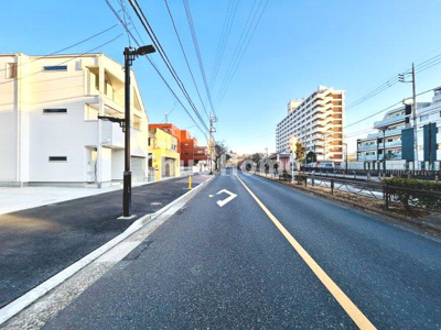 【前面道路含む現地写真】 | 葛飾区亀有4丁目新築分譲住宅 | 全面道路