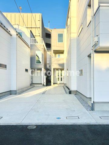 葛飾区亀有4丁目新築分譲住宅の駐車場|カースペース