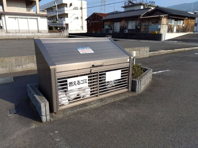 レオパレス森蔵のその他|ゴミボックス