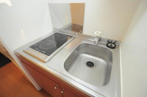 レオパレスヴィラ姫原のキッチン|備品や設備仕様は号室等により異なります現地をご確認下さい。