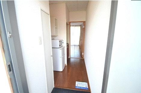 レオパレスヴィラ姫原の玄関|備品や設備仕様は号室等により異なります現地をご確認下さい。