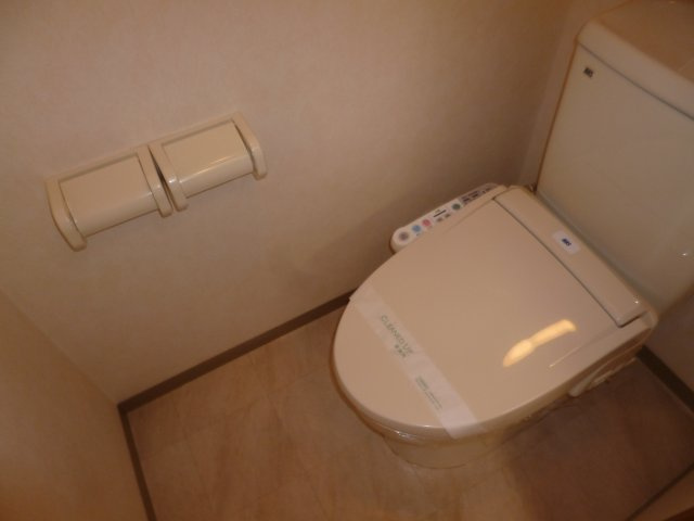 ルミナスガーデンのトイレ|温水洗浄便座