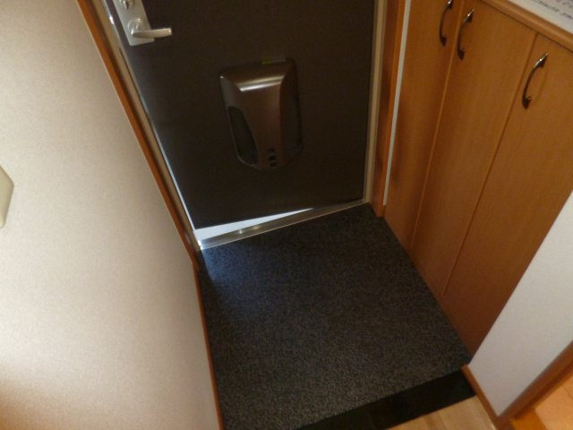 ルミナスガーデンの玄関