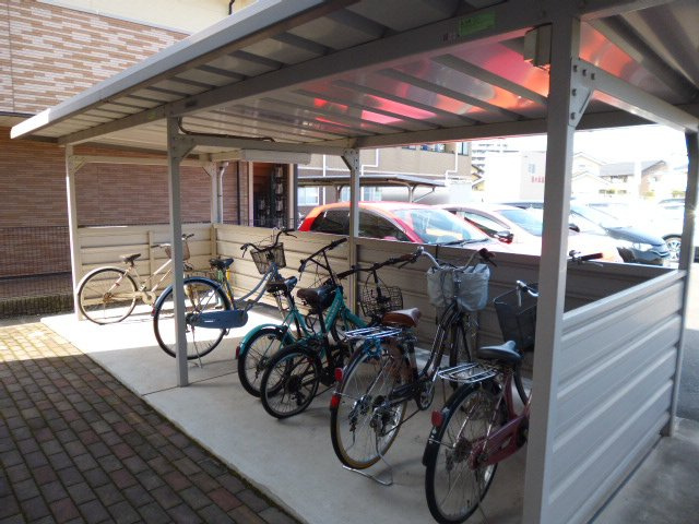 ルミナスガーデンのその他共用部分|駐輪場