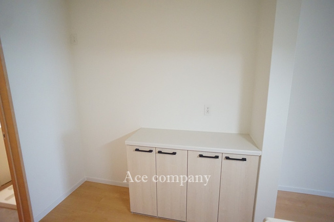 【収納】 | 平野区流町2丁目　【B号地/全2棟】 | キッチン背面、カップボード付きです♪