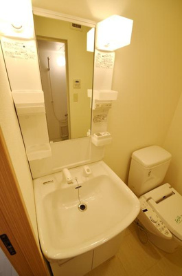 【洗面所】 | ＪＣアベニューみずほ台 | 忙しい朝には欠かせない洗面所です