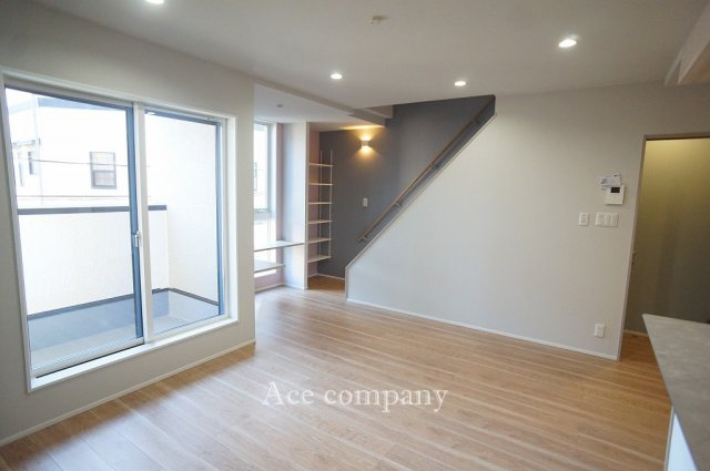 【居間・リビング】 | 東大阪市花園東町2丁目　【EAST/全2棟】 | 【LDK：約16.5帖】