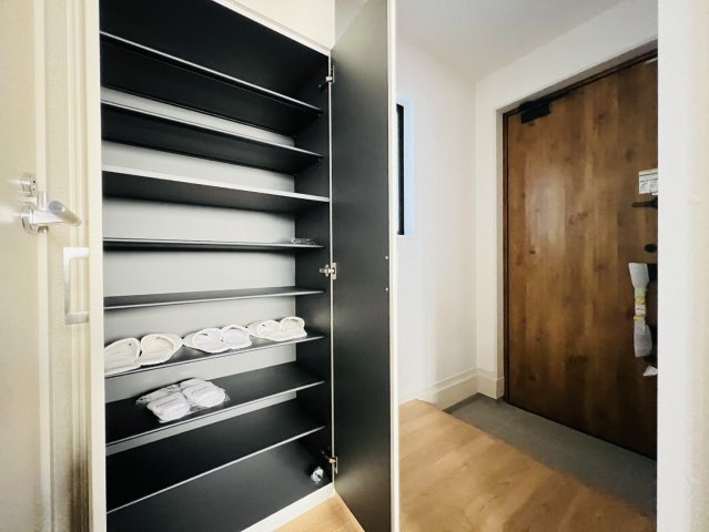 大府市森岡町5丁目334番、335番『仲介手数料無料』新築戸建ての玄関