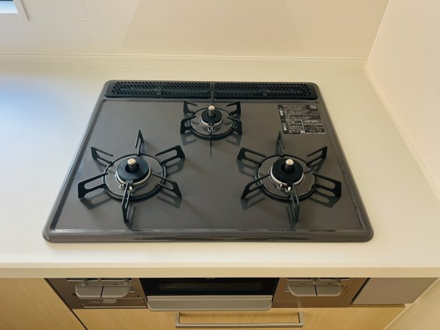 大府市森岡町5丁目334番、335番『仲介手数料無料』新築戸建てのキッチン