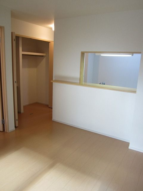 エクスナイズμの居間・リビング