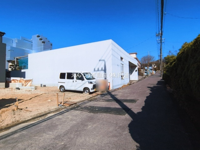 リーブルガーデン浅田平子の前面道路含む現地写真