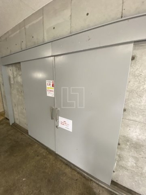 【その他共用部分】 | ルクレ堺筋本町レジデンス | ルクレ堺筋本町レジデンス　ゴミ置き場