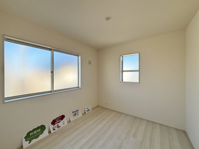 【洋室】 | 藤岡市藤岡4号棟