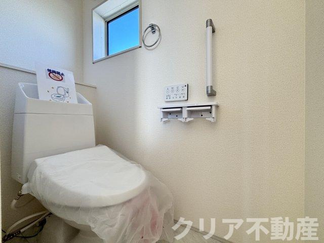 【トイレ】 | 藤岡市藤岡4号棟新築　広々インナーバルコニー♪