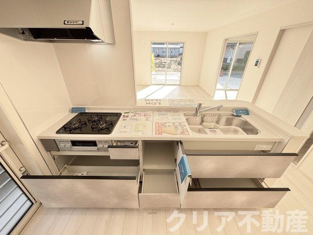 【キッチン】 | 藤岡市藤岡4号棟新築　広々インナーバルコニー♪