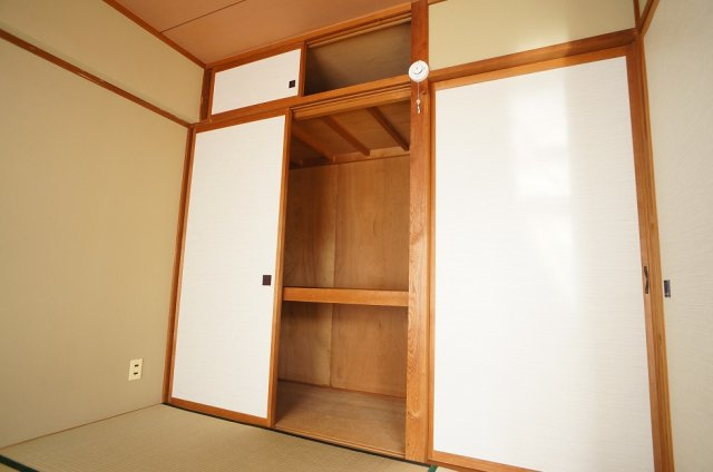 【収納】 | グリーンヒルズ新津 | 天袋付きで収納たっぷり♪