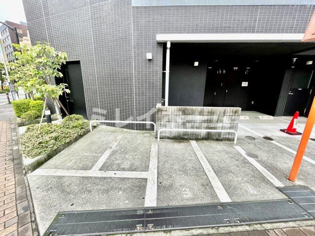 レジディア大森Ⅲの駐車場